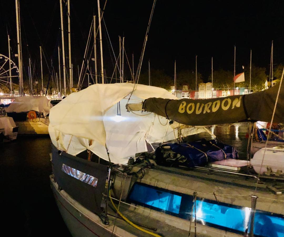 Nuit Insolite Sur Un Voilier Au Coeur De La Rochelle Ла-Рошель Экстерьер фото